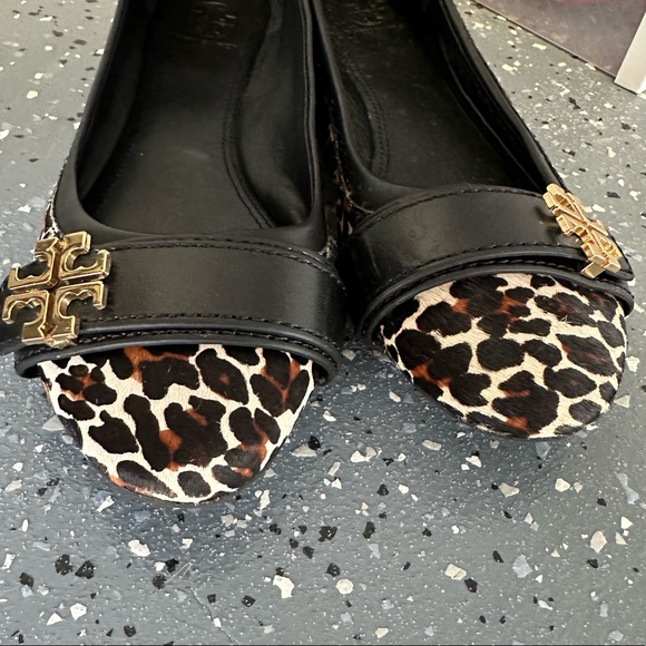 Tory Burch animal print ballet flats - Picture 4 of 4